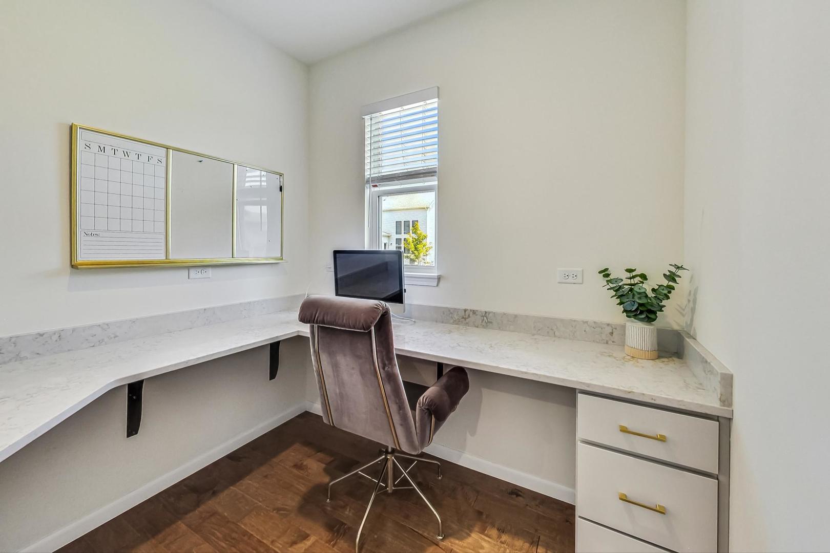 2304 Corn Lily Road Naperville, IL 60564 - Photo 26 of 65 Gallery Image 26