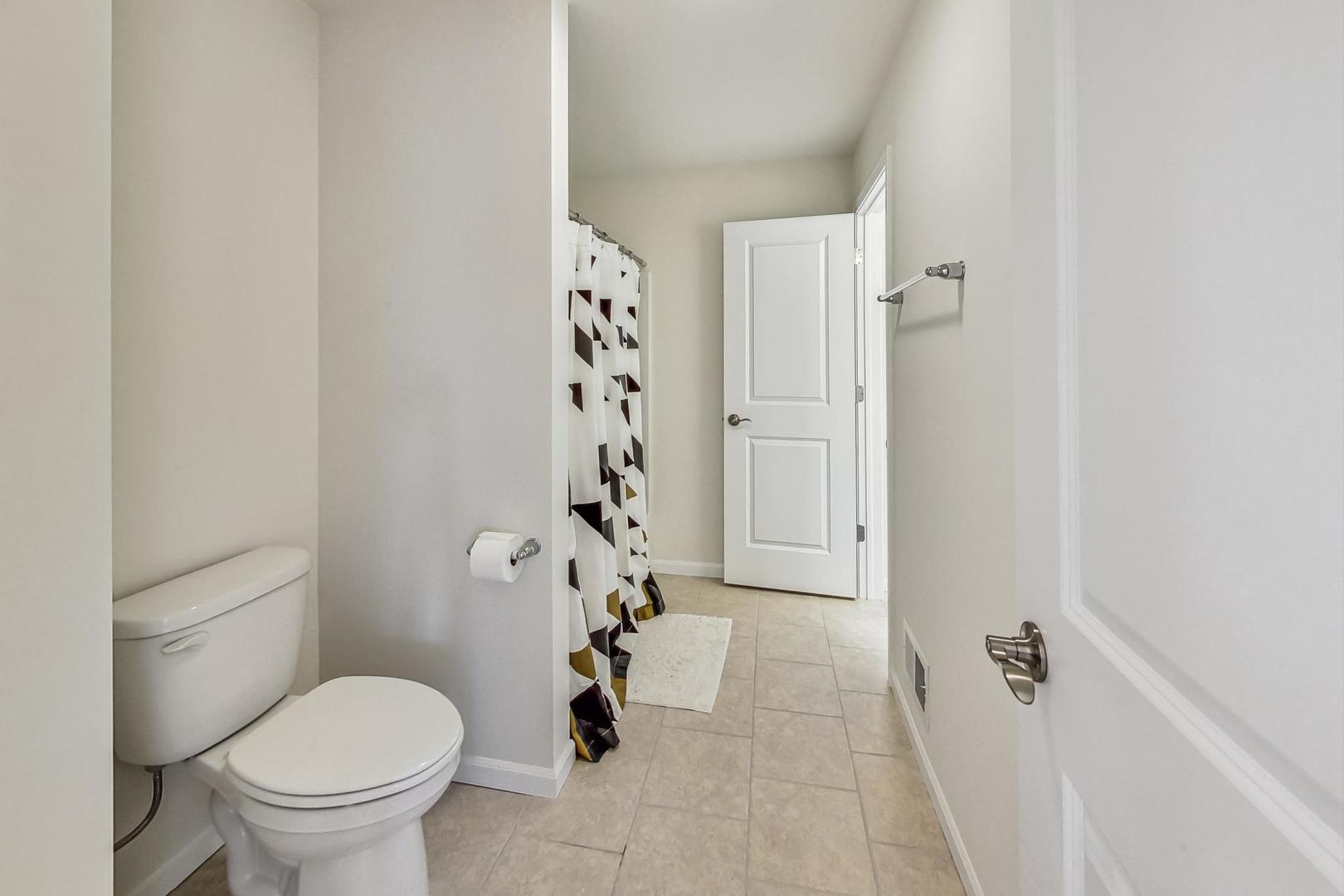 2304 Corn Lily Road Naperville, IL 60564 - Photo 41 of 65 Gallery Image 41