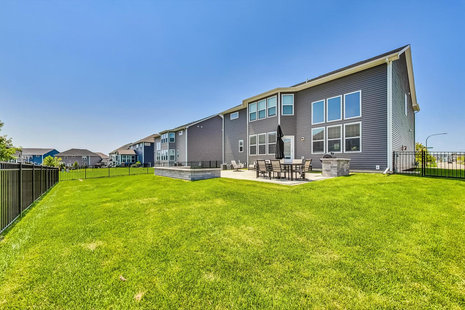 2304 Corn Lily Road Naperville, IL 60564 - Photo 53 of 65 Gallery Image 53