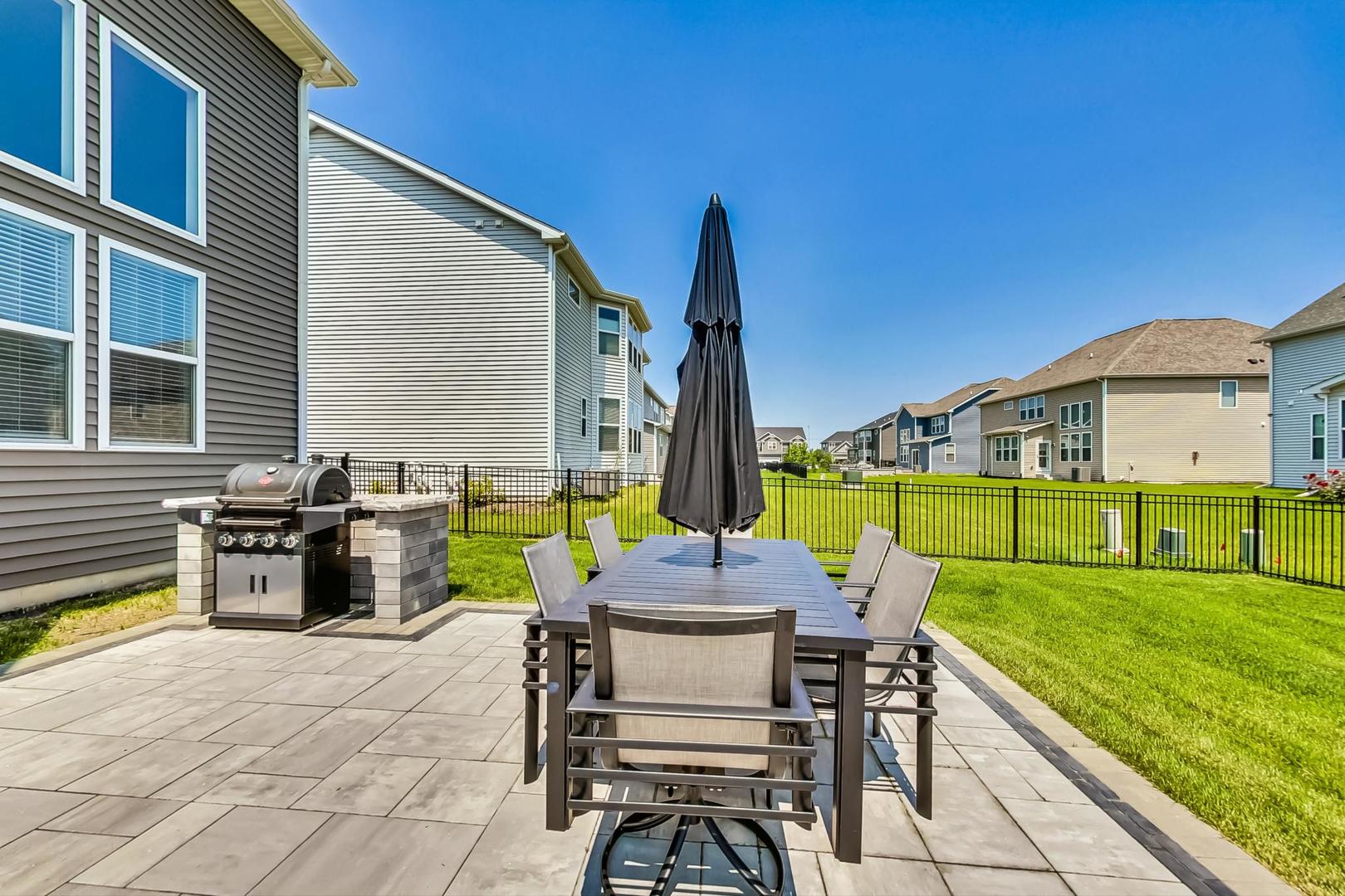 2304 Corn Lily Road Naperville, IL 60564 - Photo 54 of 65 Gallery Image 54