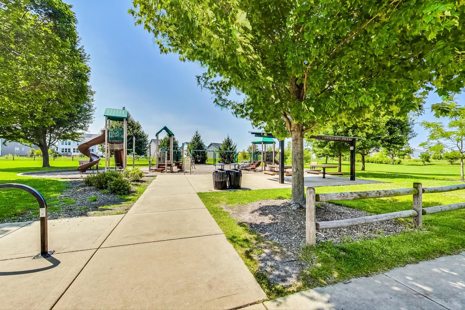 2304 Corn Lily Road Naperville, IL 60564 - Photo 61 of 65 Gallery Image 61