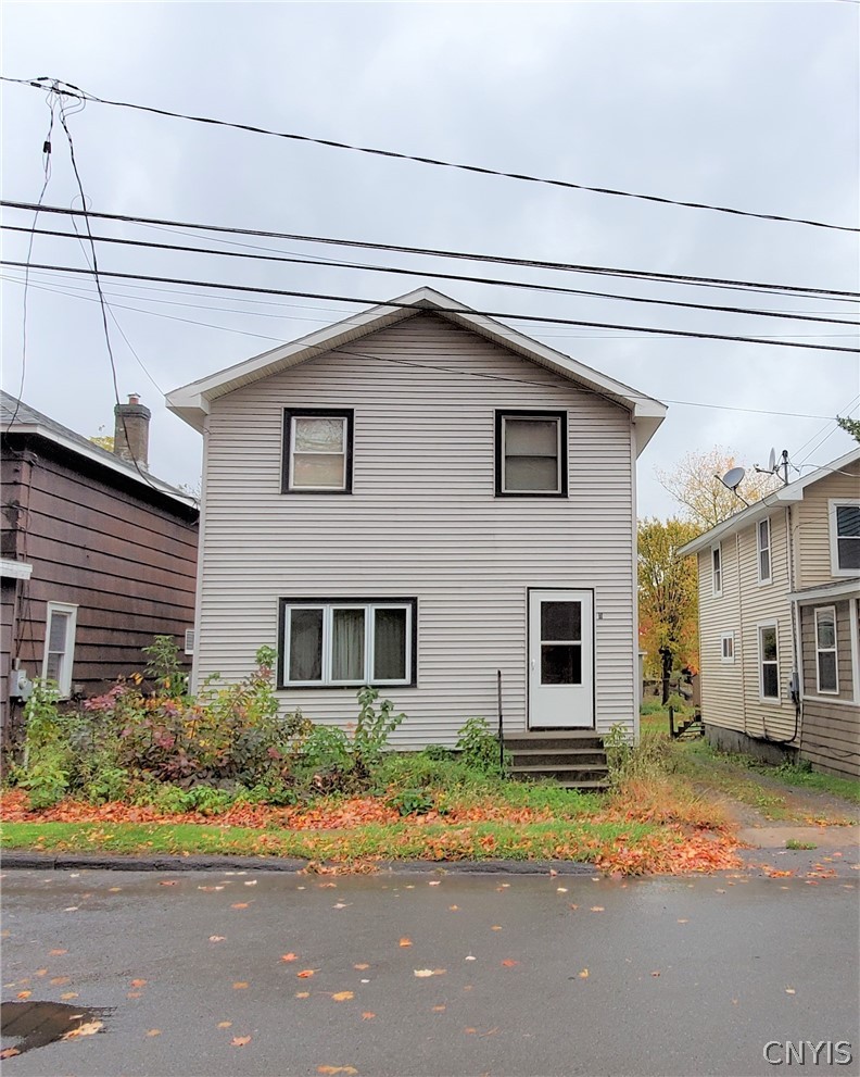 5 High Street Alexandria, NY 13607 - Photo 1 of 1 Front of house and front yard