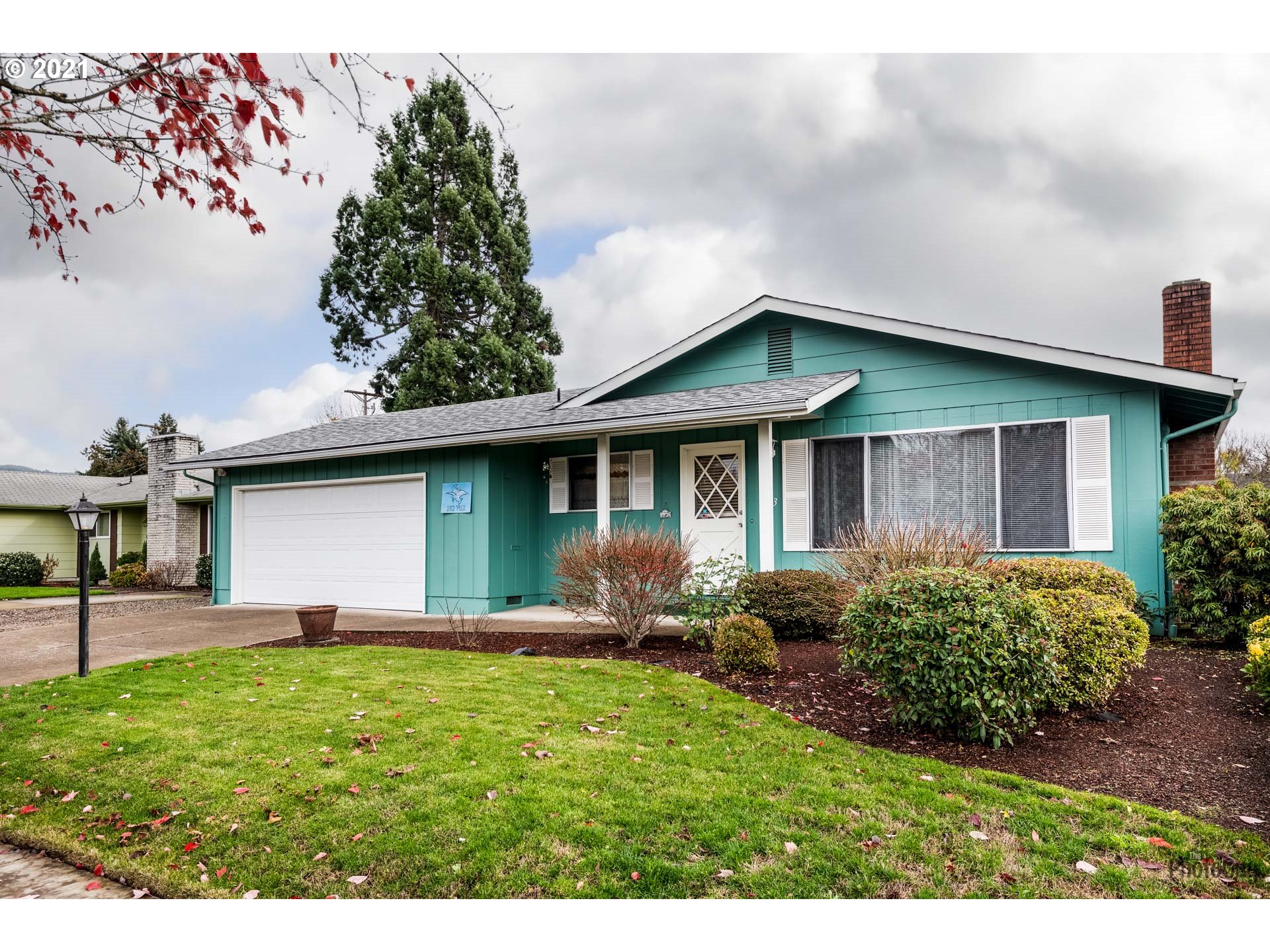 2283 North 11th Street Springfield, OR 97477 - Photo 1 of 28 Gallery Image 1