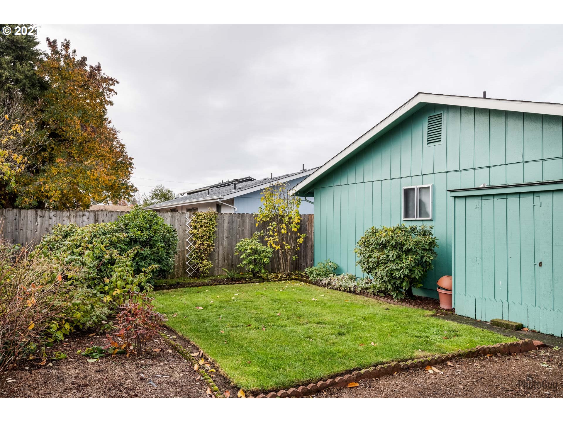 2283 North 11th Street Springfield, OR 97477 - Photo 25 of 28 Gallery Image 25