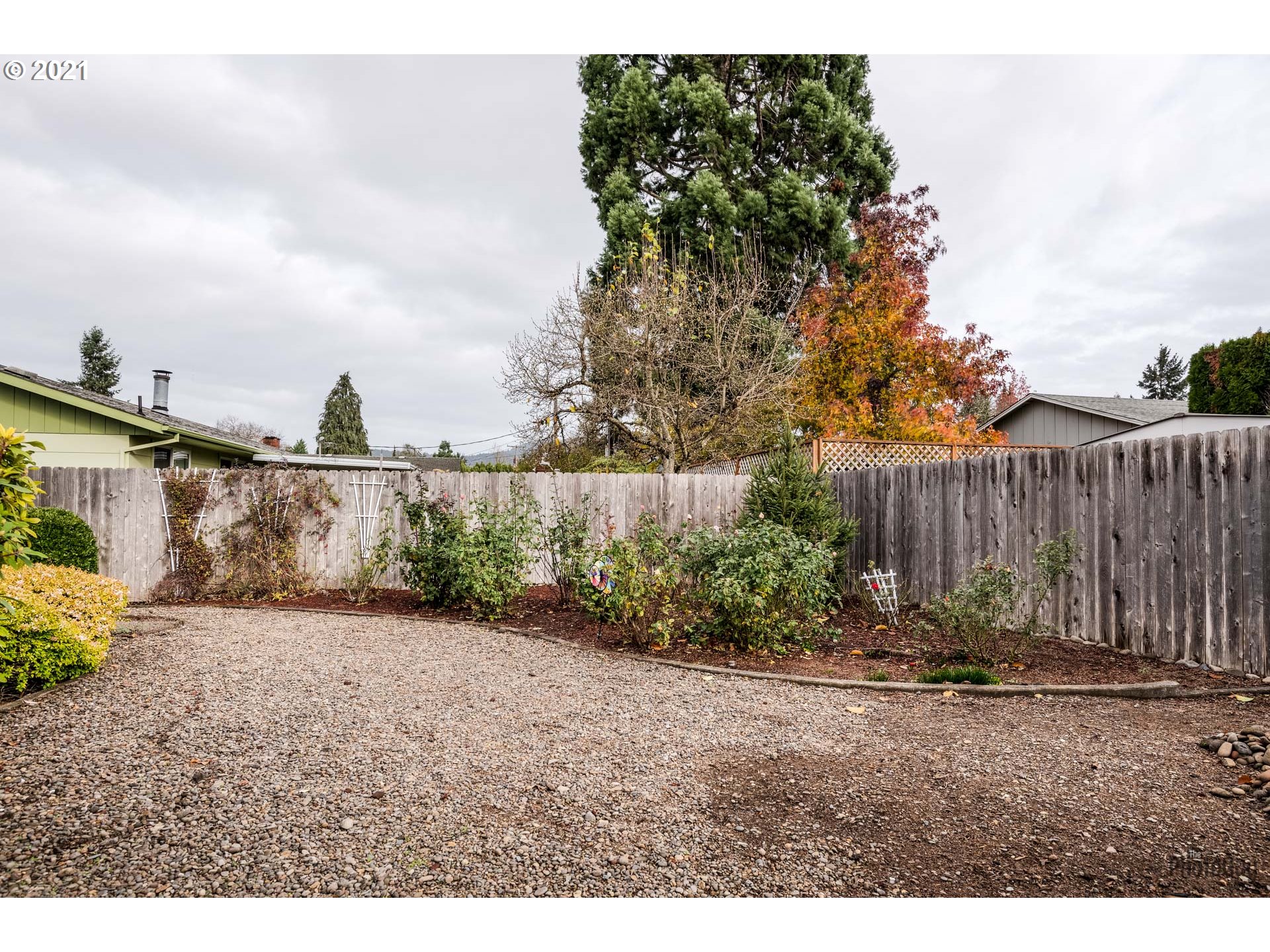 2283 North 11th Street Springfield, OR 97477 - Photo 28 of 28 Gallery Image 28