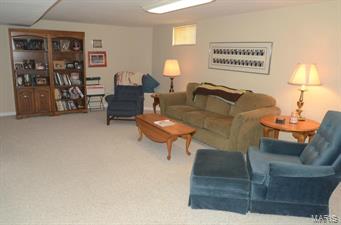 1021 Lindemann Road St. Louis, MO 63131 - Photo 15 of 20 Gallery Image 15