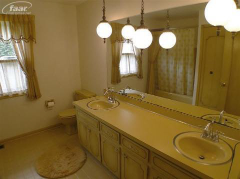 6373 Kings Pointe Road Grand Blanc, MI 48439 - Photo 13 of 19 20229895-12.JPG
