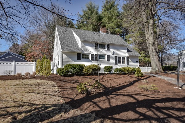 2 Vernon Road Natick, MA 01760 - Photo 1 of 17 Gallery Image 1
