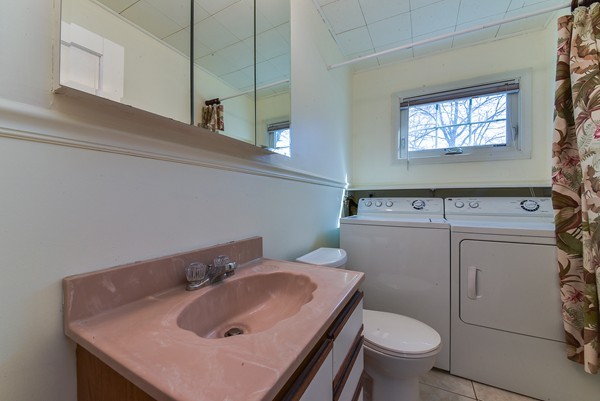 2 Vernon Road Natick, MA 01760 - Photo 8 of 17 Gallery Image 8