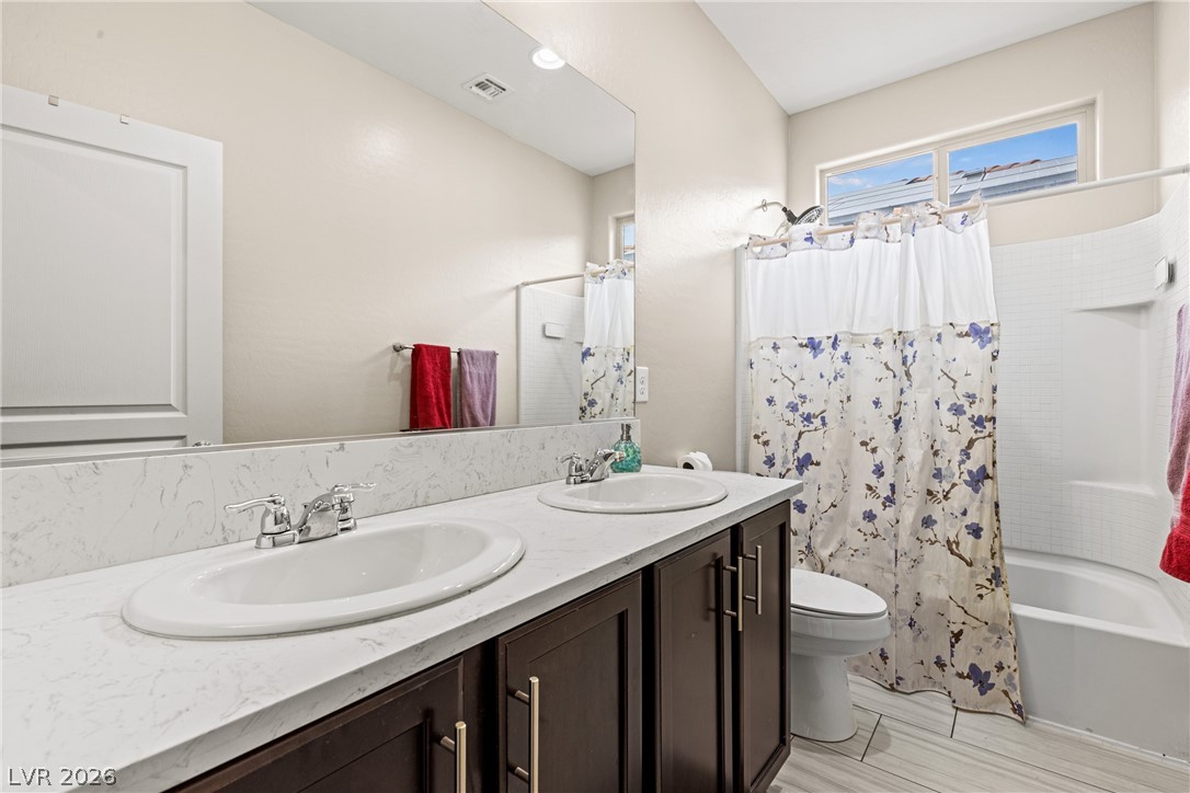 10999 Hunting Hawk Road Las Vegas, NV 89179 - Photo 32 of 73