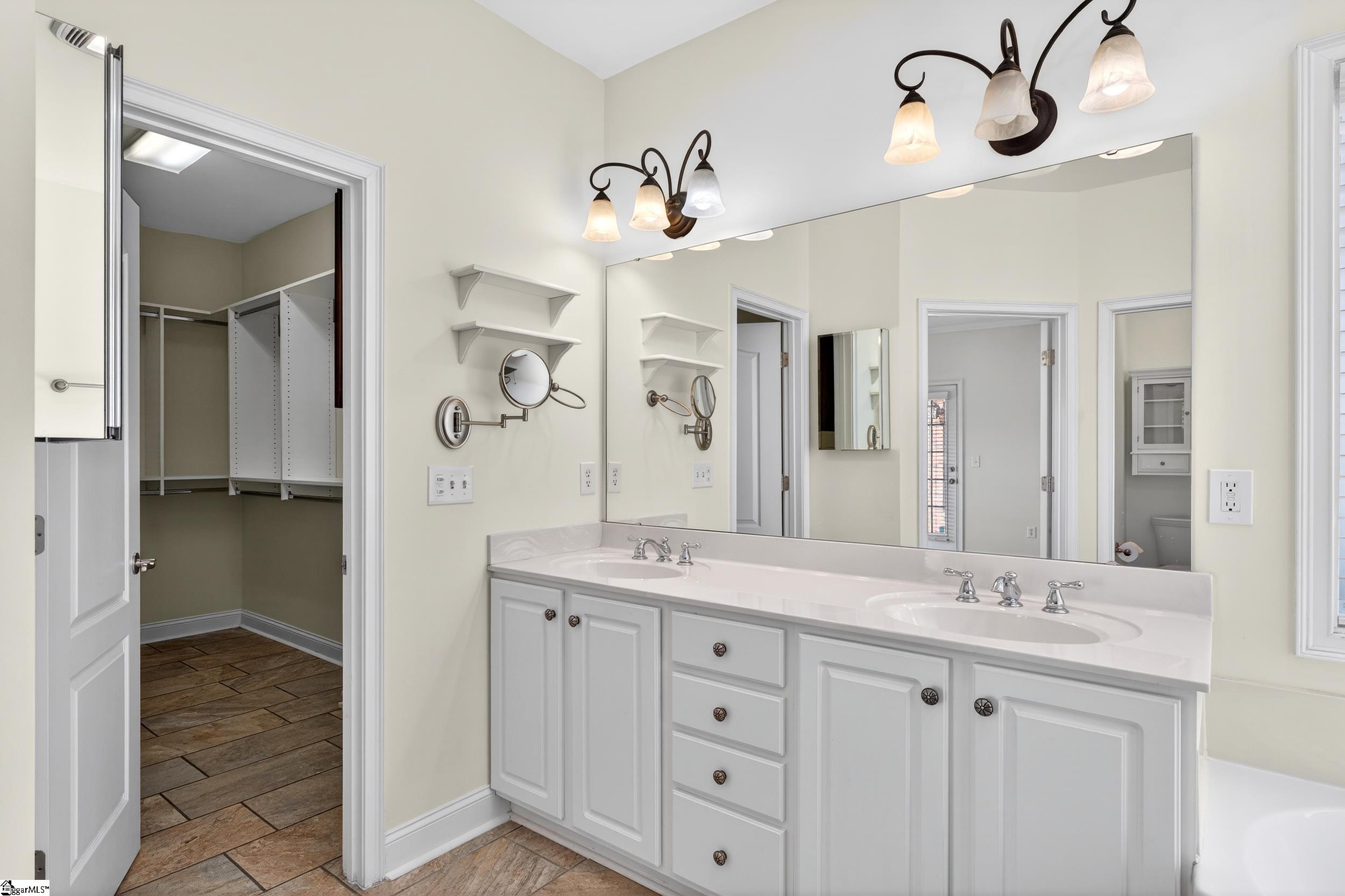 205 Gladstone Way Greer, SC 29650 - Photo 12 of 49