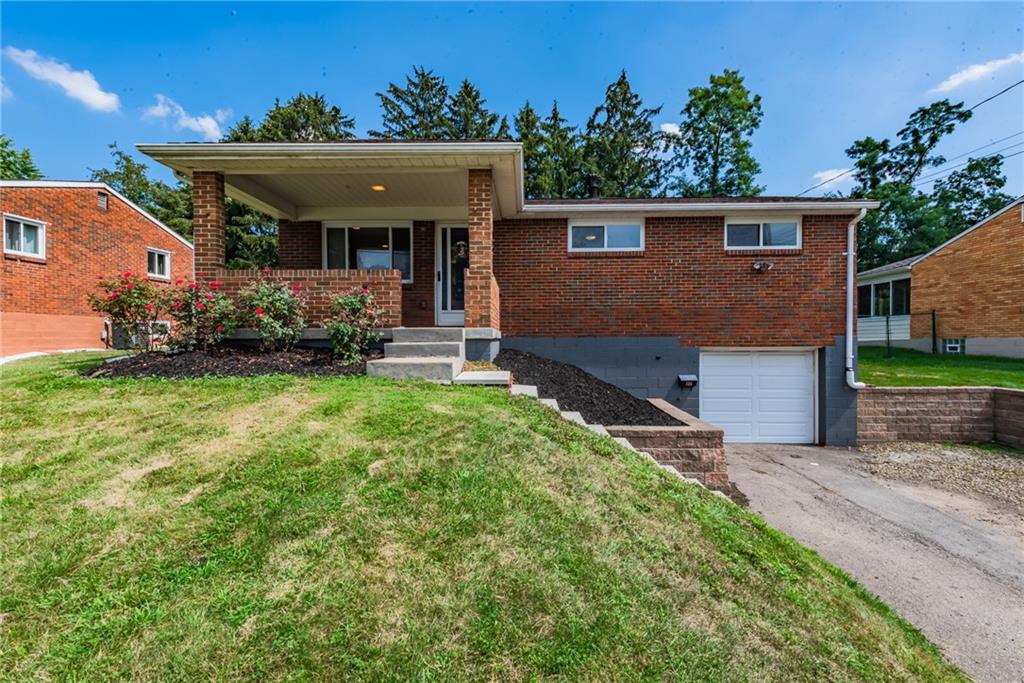 135 Anderson Road North Huntingdon, PA 15642 - Photo 2 of 25 Gallery Image 2