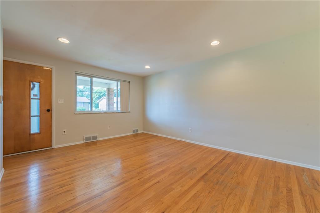135 Anderson Road North Huntingdon, PA 15642 - Photo 10 of 25 Gallery Image 10