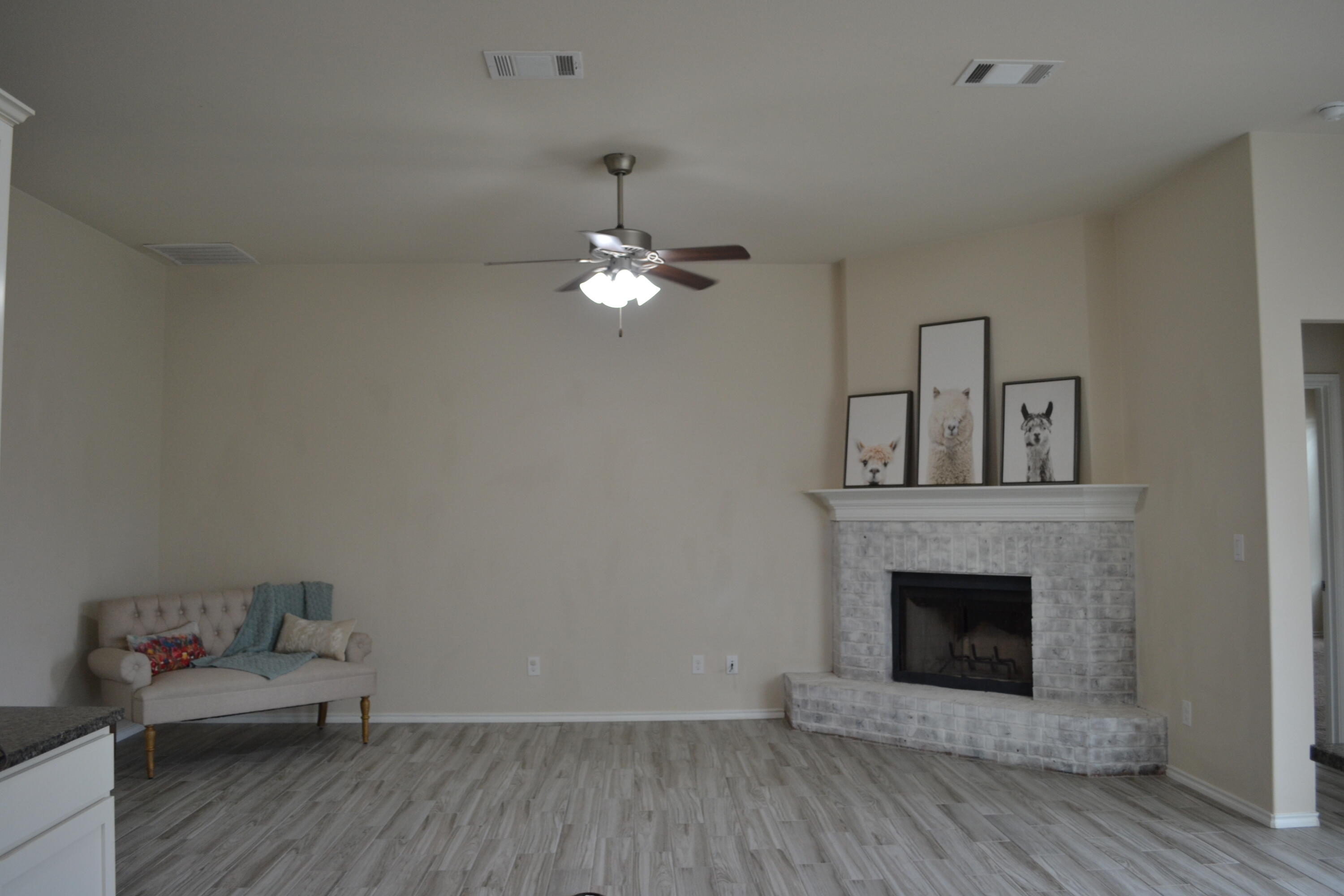 7408 99th Street Lubbock, TX 79424 - Photo 14 of 41 DSC_0654