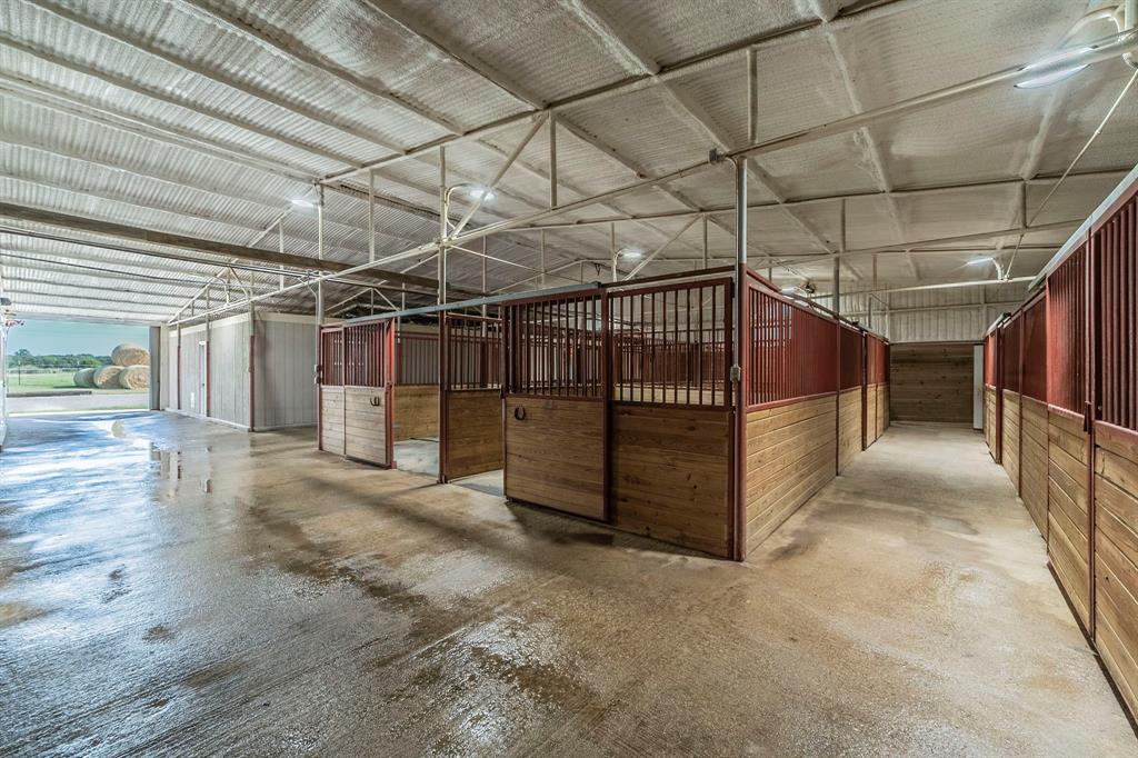 127 County Road 3051 Decatur, TX 76234 - Photo 3 of 35 a view of a garage