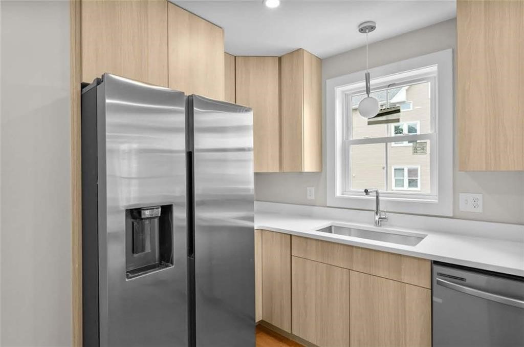 44 Puritan Street Providence, RI 02907 - Photo 12 of 22
