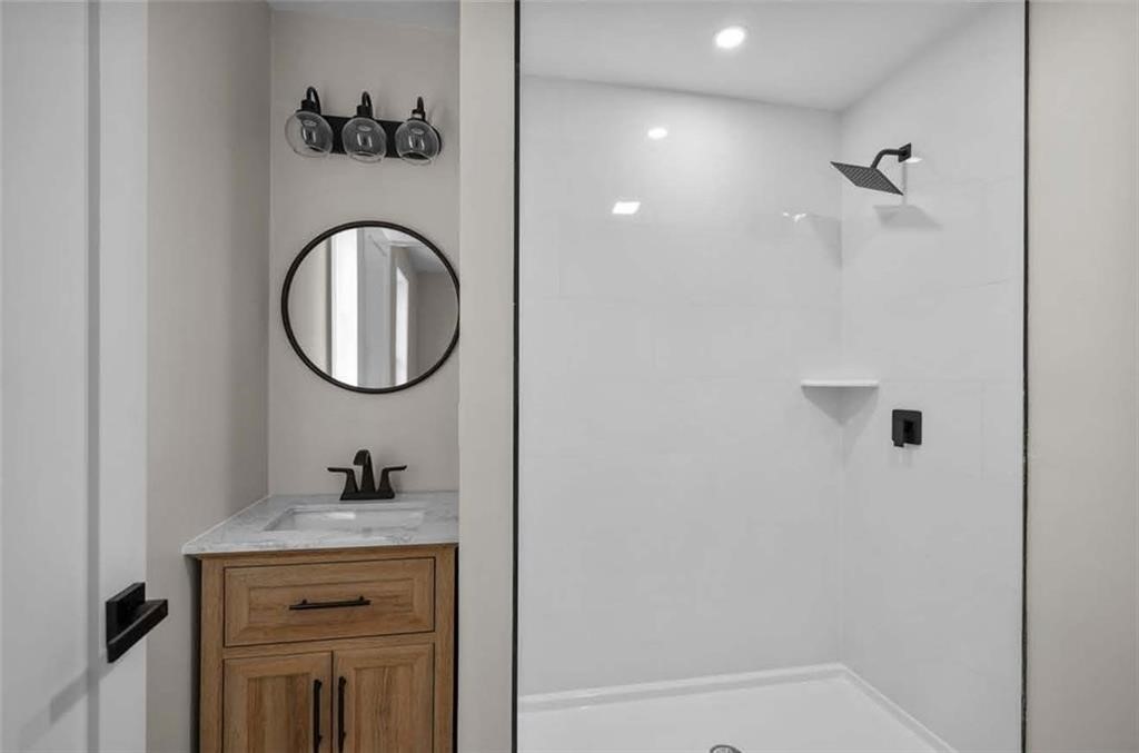 44 Puritan Street Providence, RI 02907 - Photo 3 of 22