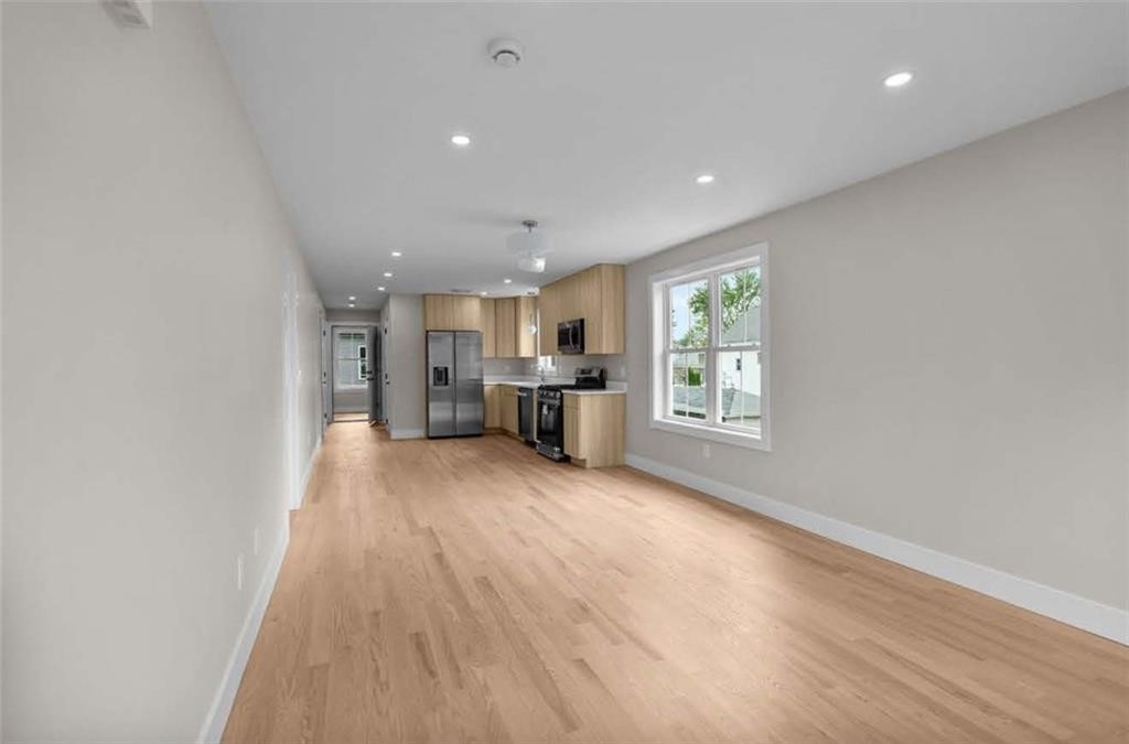 44 Puritan Street Providence, RI 02907 - Photo 7 of 22