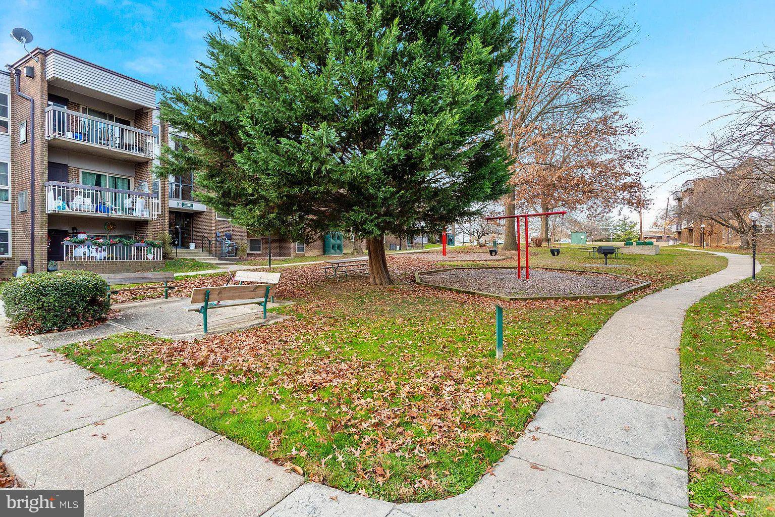 2305 Greenery Lane, Unit 1023 Silver Spring, MD 20906 - Photo 18 of 23