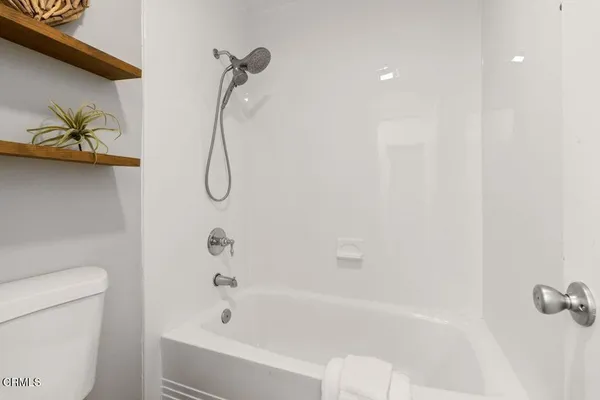 $475,000 | 15124 Campus Park Drive, Unit C, Moorpark, CA 93021