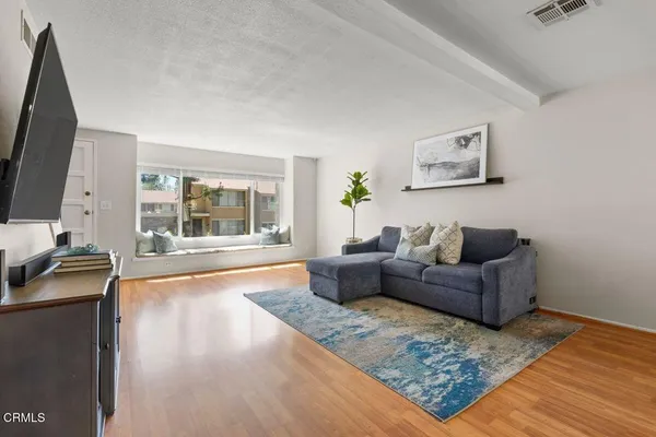 $475,000 | 15124 Campus Park Drive, Unit C, Moorpark, CA 93021