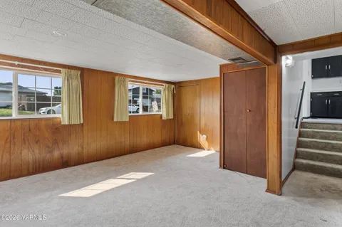 $365,000 | 1203 South 29th Avenue, Yakima, WA 98902