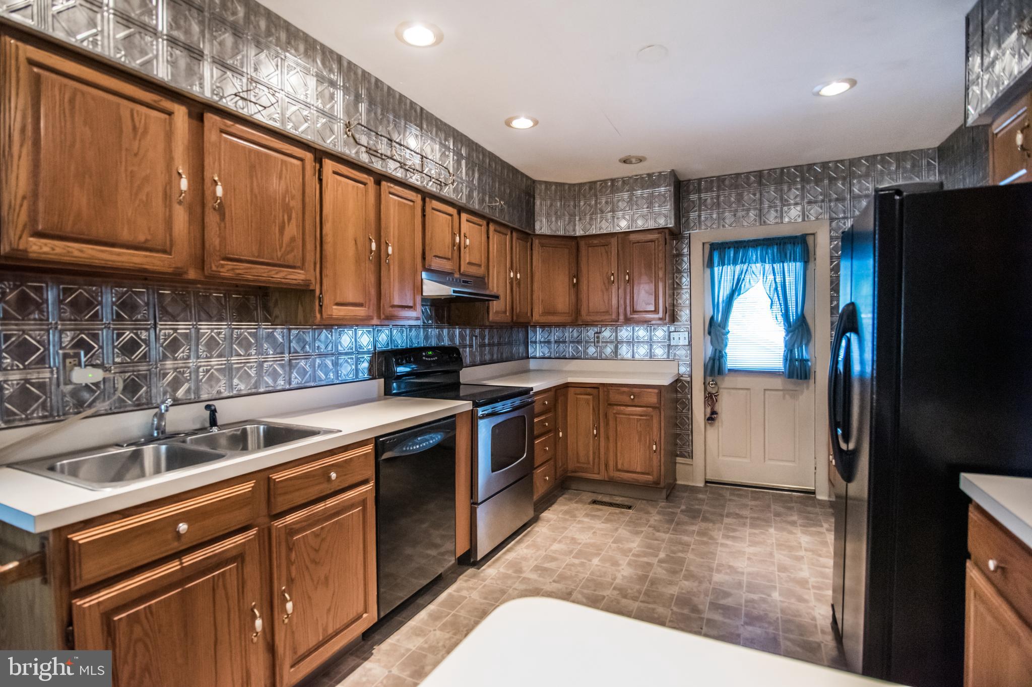 100 Ridgway Street Mount Holly, NJ 08060 - Photo 9 of 30 Gallery Image 9