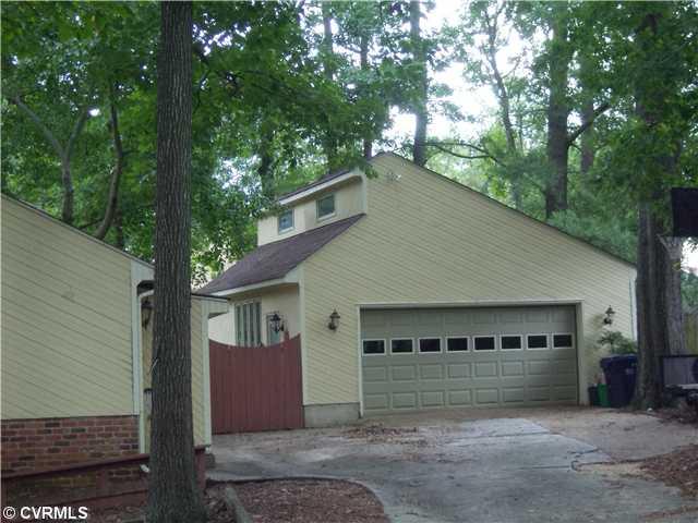 4749 Ridgecrest Lane Colonial Heights, VA 23834 - Photo 2 of 16 Exterior Front