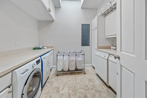 $2,499,999 | 1852 West Wellington Avenue, Chicago, IL 60657