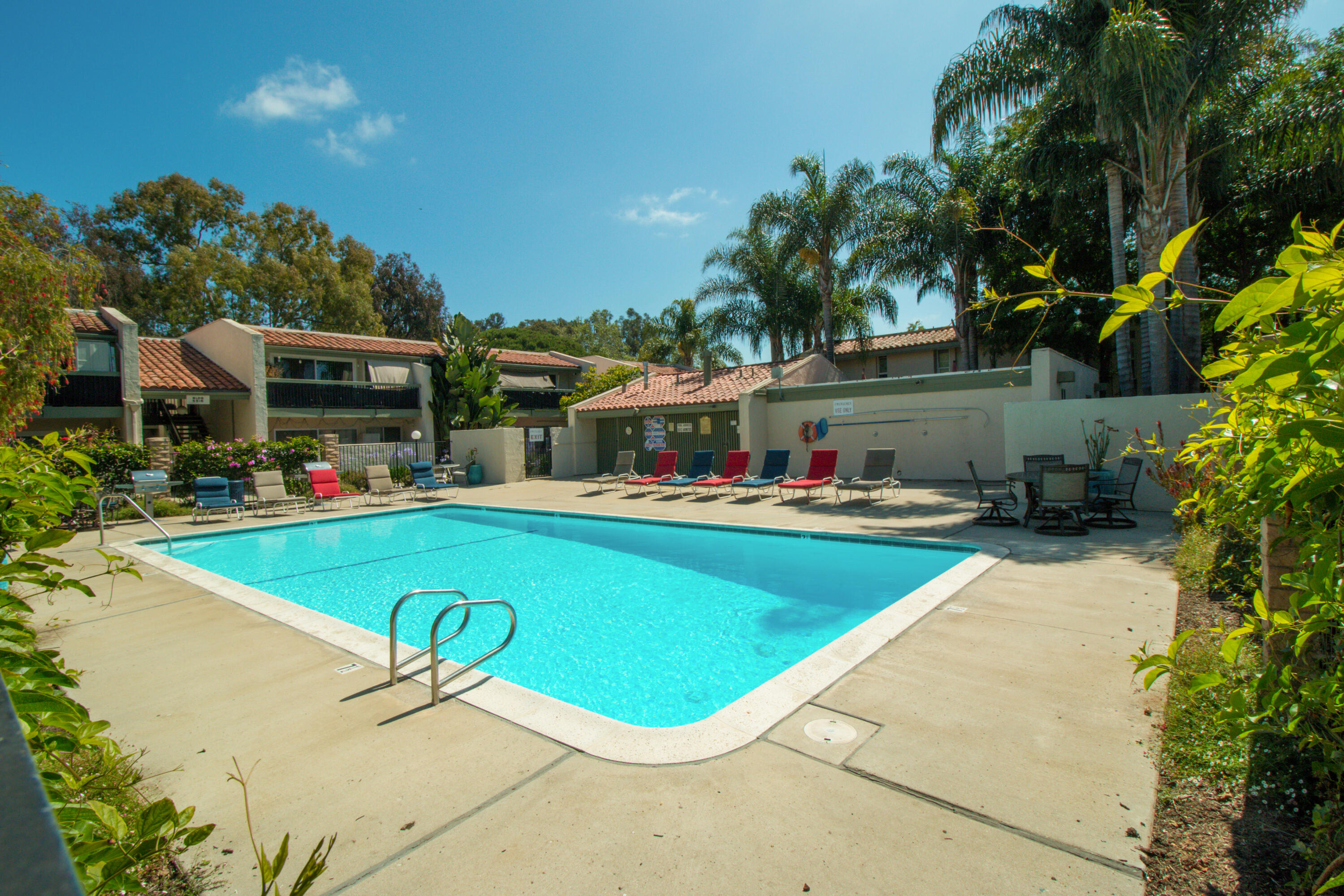 5512 Armitos Avenue, Unit 44 Goleta, CA 93117 - Photo 15 of 16 Pool