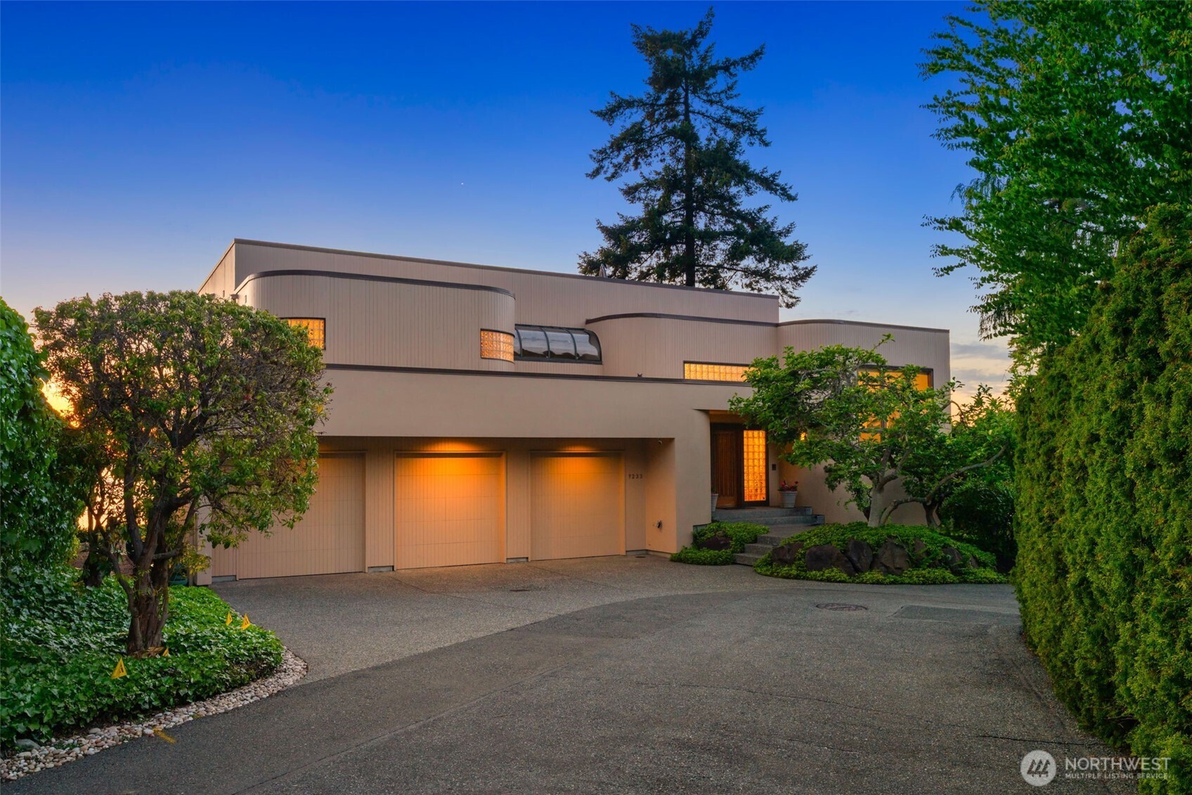 9233 Olympic View Drive Edmonds, WA 98020 - Photo 37 of 40