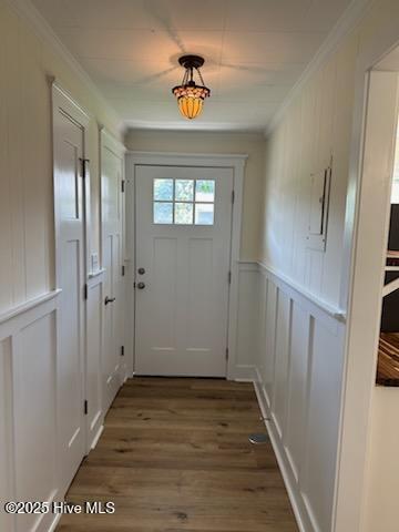 5501 Myrtle Grove Road, Unit B Wilmington, NC 28409 - Photo 2 of 9 5501 B Myrtle Entry Hallway