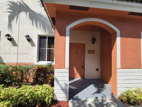 $2,350 | 17339 Northwest 7th Avenue, Unit 504, Miami Gardens, FL 33169