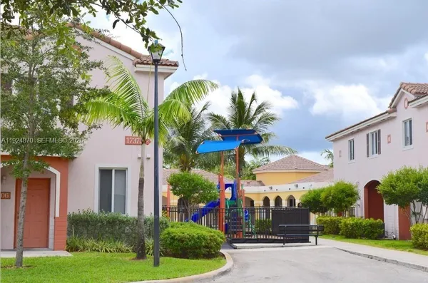 $2,350 | 17339 Northwest 7th Avenue, Unit 504, Miami Gardens, FL 33169