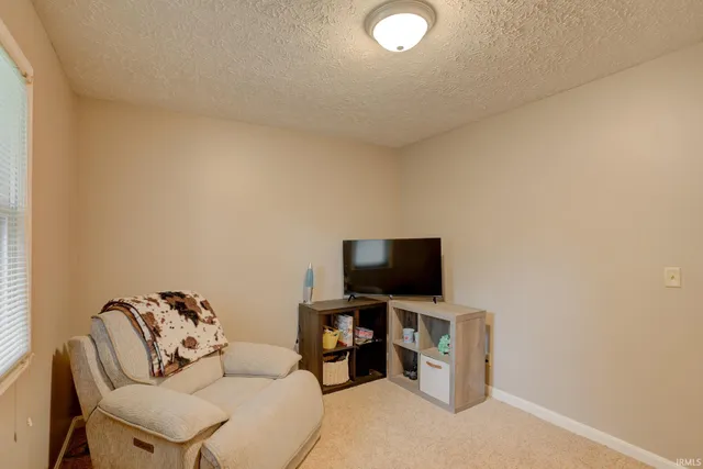 $178,000 | 509 Inderrieden Road, Chandler, IN 47610