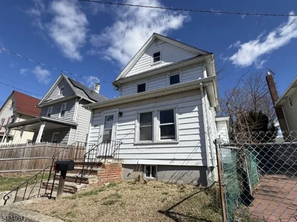 $334,900 | 289 Watson Avenue, Plainfield, NJ 07062