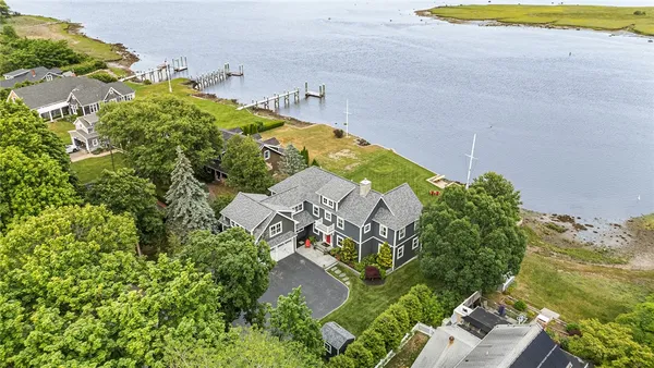 $2,250,000 | 5 Hampden Street, Barrington, RI 02806