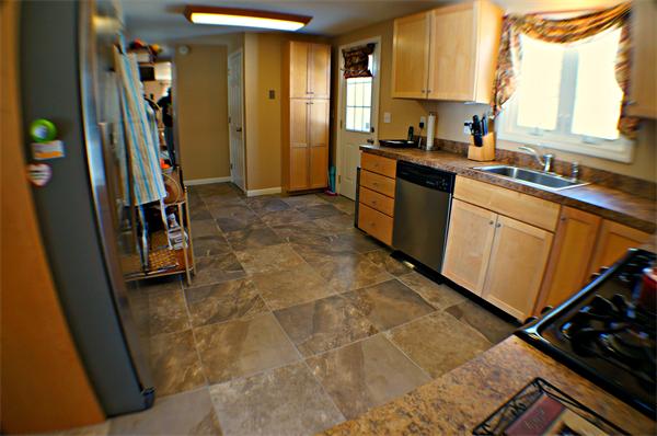 6 Stoneybrook Road Methuen, MA 01844 - Photo 7 of 18 Gallery Image 7
