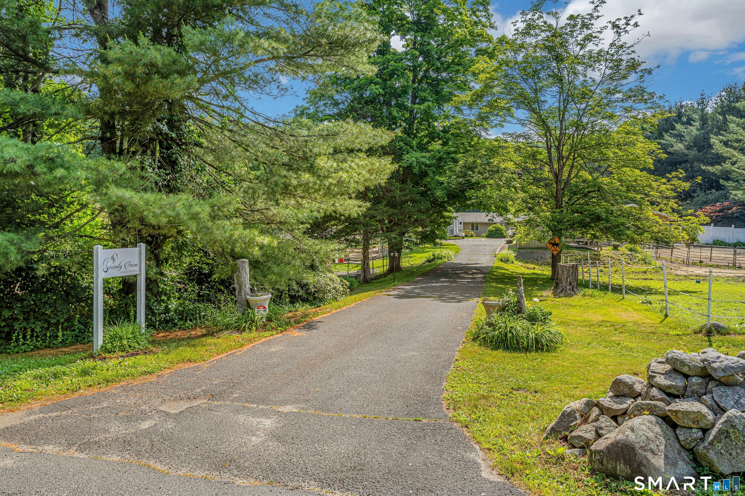 92 Minortown Road Woodbury, CT 06798 - Photo 27 of 33