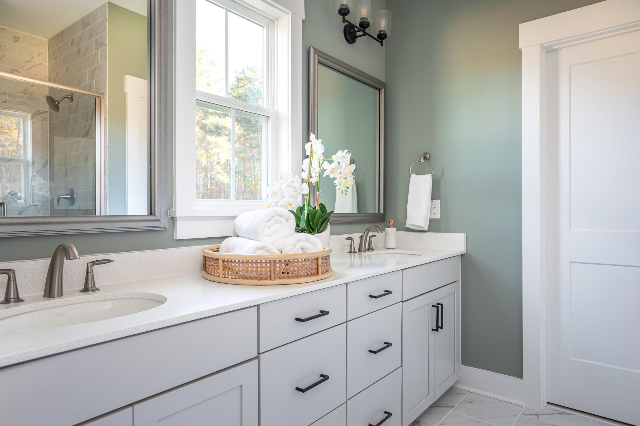 1278 Max Lane Mount Pleasant, SC 29466 - Photo 23 of 39 RAL_TO_Talbot_Model_Owner's Bath