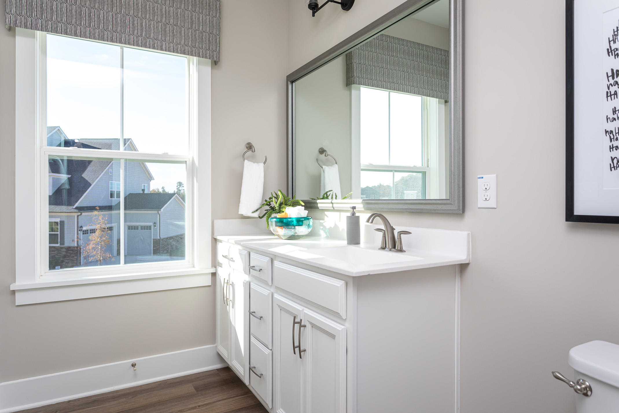 1278 Max Lane Mount Pleasant, SC 29466 - Photo 28 of 39 RAL_TO_Talbot_Model_Bath 2_2