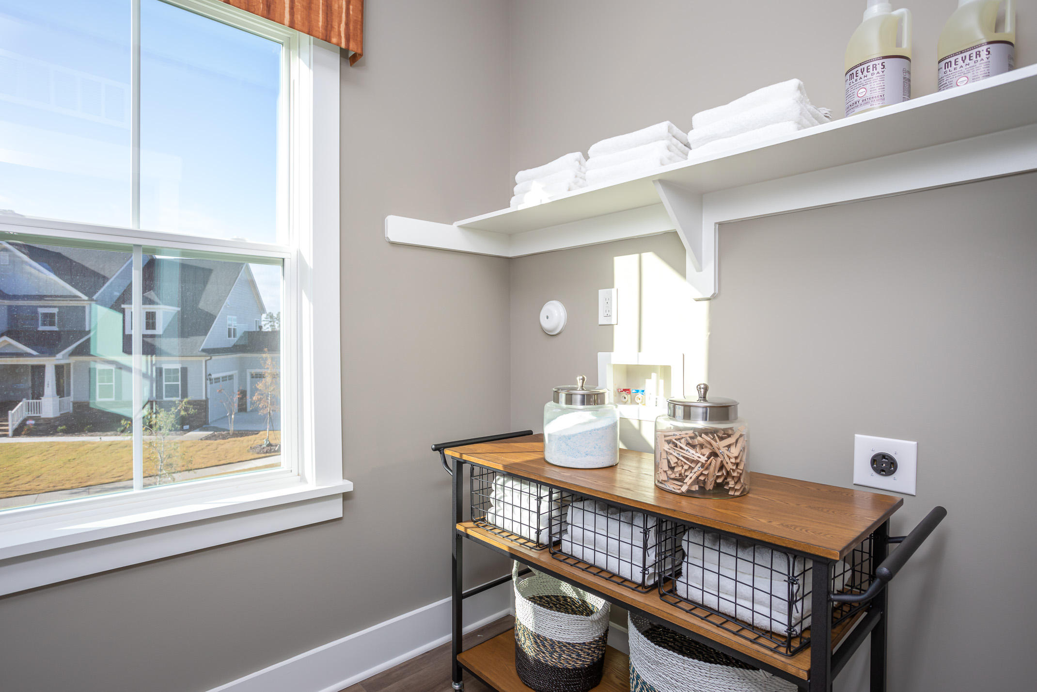 1278 Max Lane Mount Pleasant, SC 29466 - Photo 29 of 39 RAL_TO_Talbot_Model_Laundry