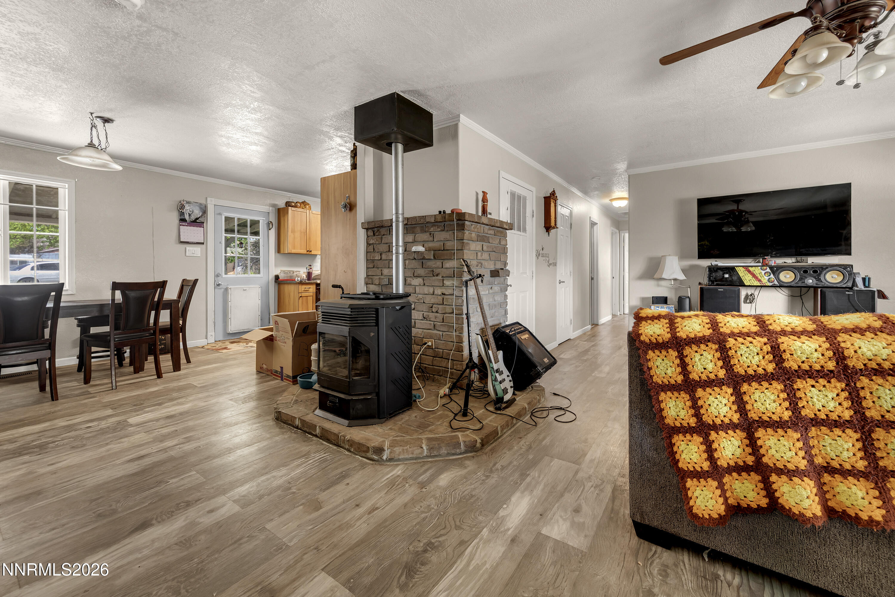 11577 Deodar Way Reno, NV 89506 - Photo 6 of 50 Deodar11577-009