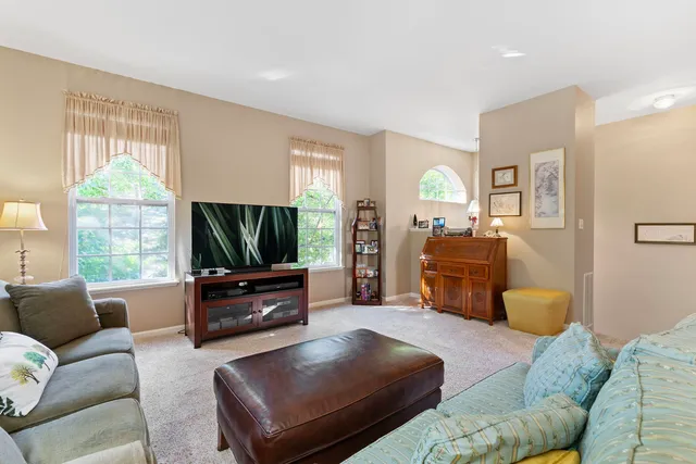 $415,000 | 161 Patrick Avenue, Willow Springs, IL 60480