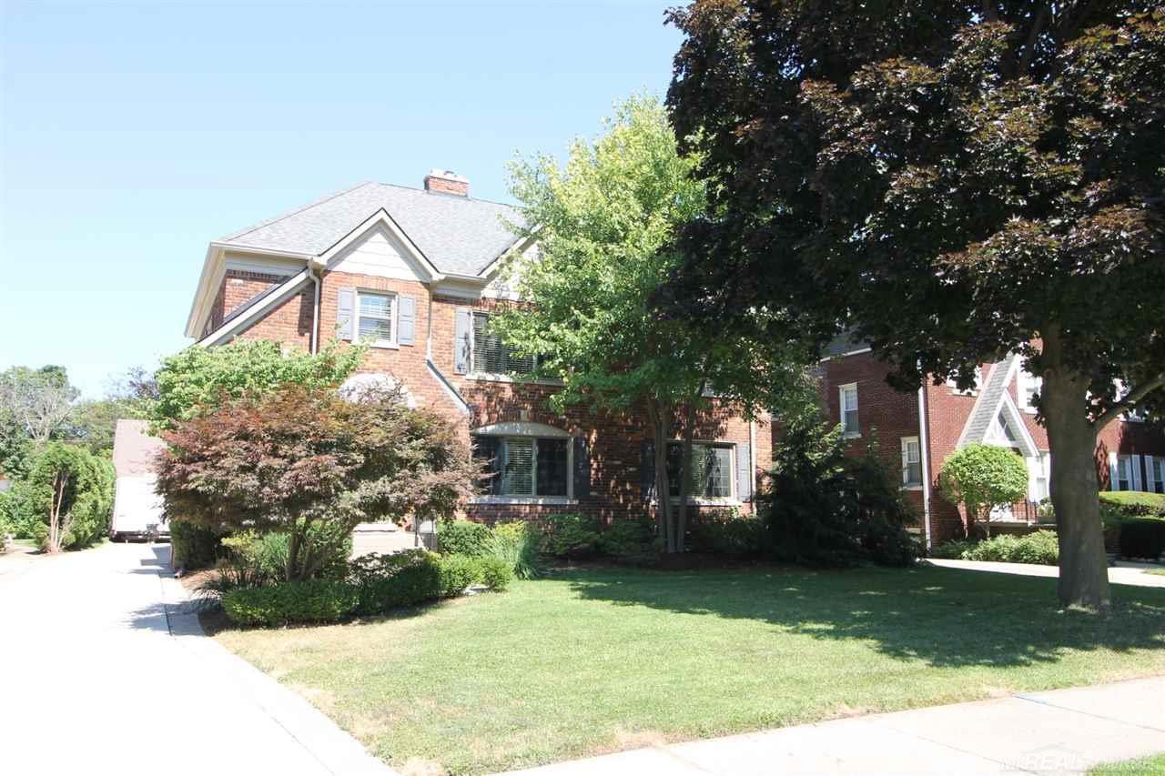 518 Neff Road Grosse Pointe, MI 48230 - Photo 2 of 76 31354675-1.JPG