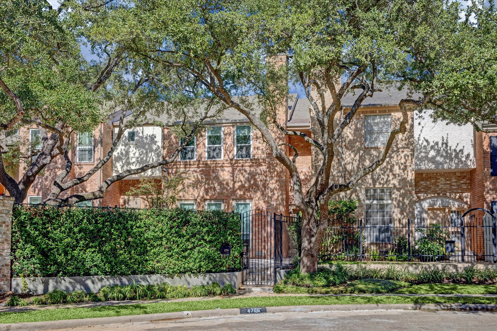 4706 Post Oak Timber Drive Houston, TX 77056 - Photo 1 of 23