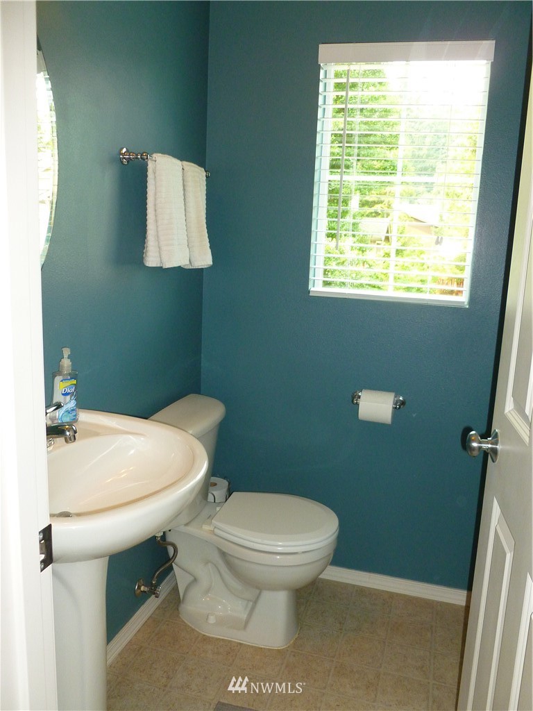 15325 Southeast 155th Place, Unit I2 Renton, WA 98058 - Photo 12 of 24 Gallery Image 12