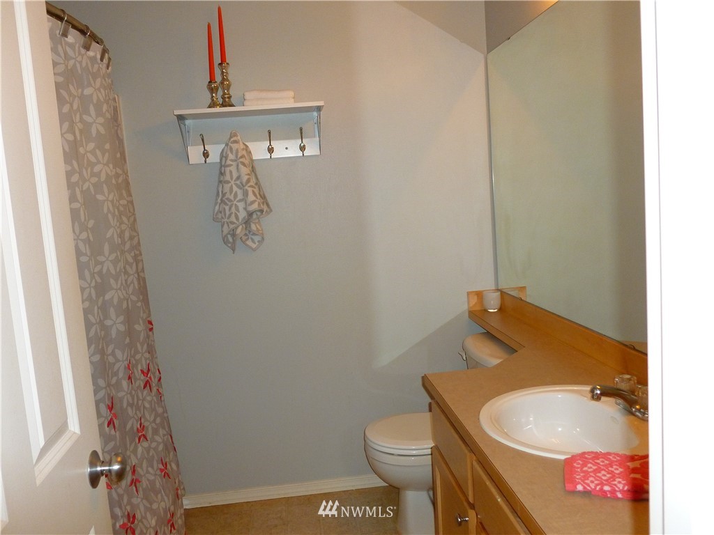15325 Southeast 155th Place, Unit I2 Renton, WA 98058 - Photo 20 of 24 Gallery Image 20