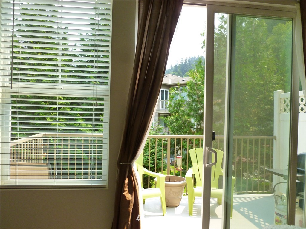 15325 Southeast 155th Place, Unit I2 Renton, WA 98058 - Photo 4 of 24 Gallery Image 4