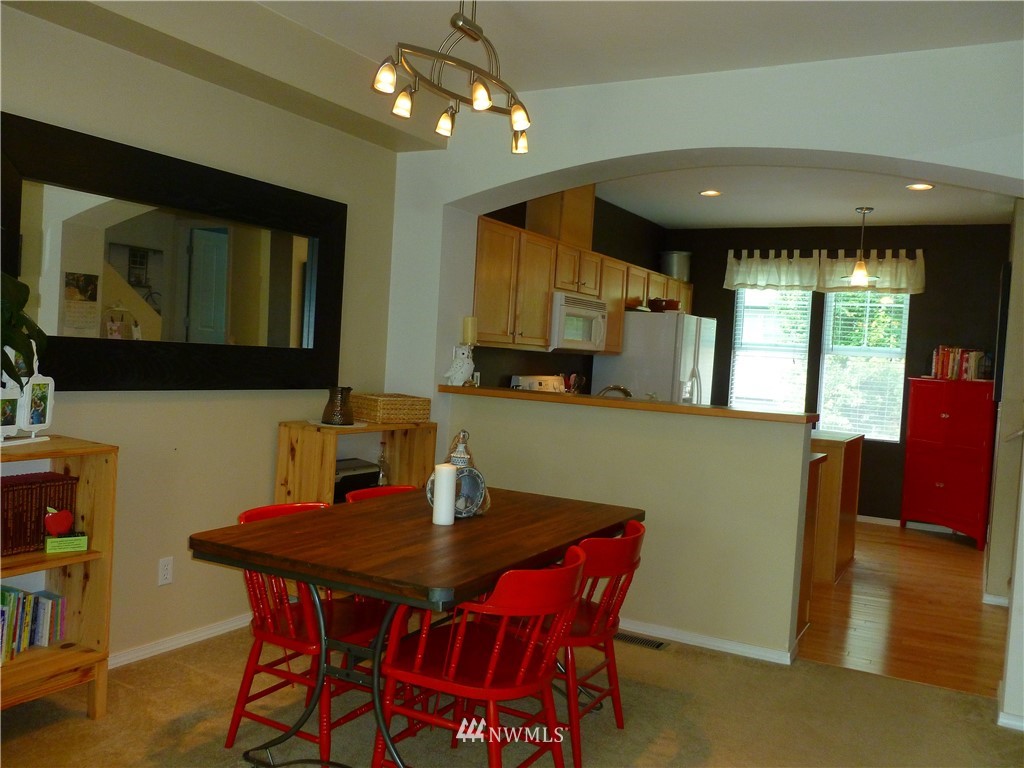15325 Southeast 155th Place, Unit I2 Renton, WA 98058 - Photo 7 of 24 Gallery Image 7